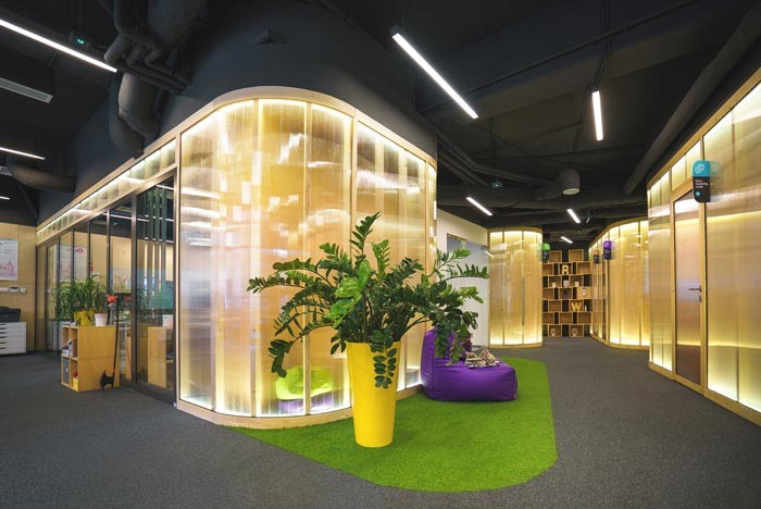 金視覺裝飾創(chuàng)意辦公室裝修設(shè)計(jì)案例展示