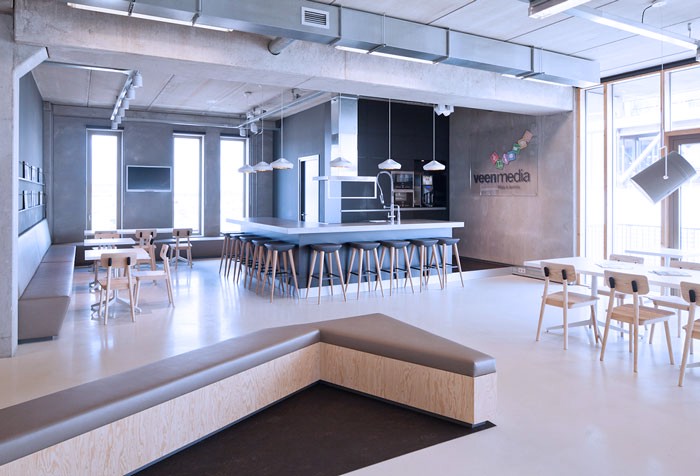 現(xiàn)代簡約辦公室進門前廳區(qū)設(shè)計