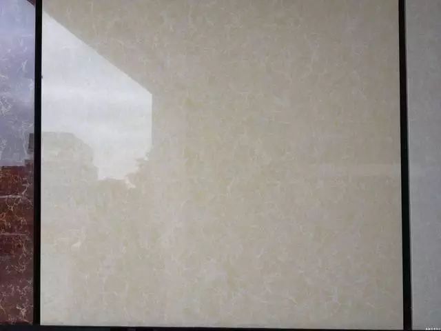 北京辦公室裝修中地面材料拋光磚、釉面磚、玻化磚怎么選？ 