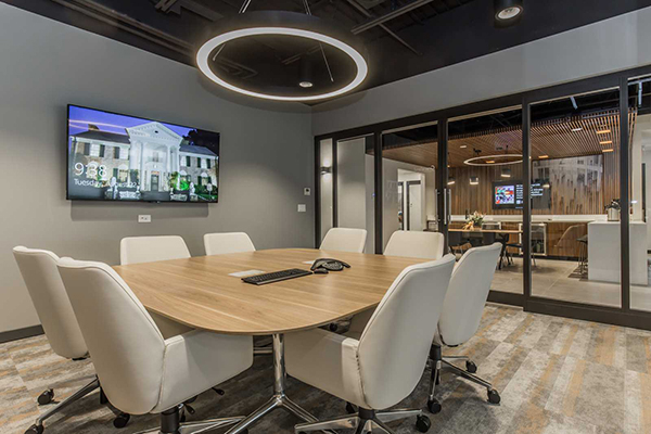 辦公室設(shè)計(jì)對(duì)企業(yè)的重要性 如何節(jié)省寫字樓裝修費(fèi)用