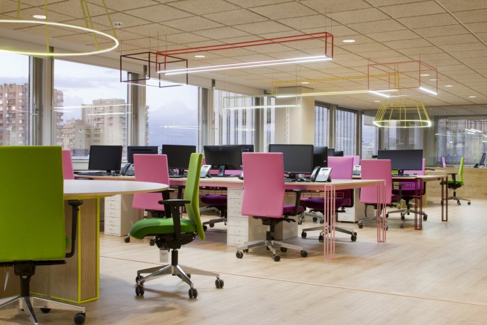 北京辦公室裝修辦公室裝修設(shè)計財務(wù)辦公室怎么裝修比較好？財務(wù)辦公室裝修注意什么？