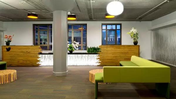 北京未來科學(xué)城辦公室裝修設(shè)計(jì) 設(shè)計(jì)家具如何布置: